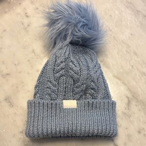 The North Face Youth Cable Knit Beanie with Faux Fur Pom
